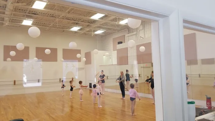 Pointe Premiere School of Dance Picture 1