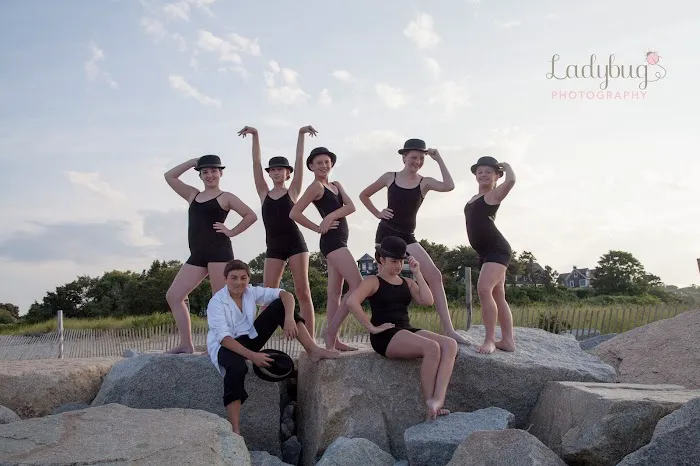 Live Love Dance Studio Picture 2
