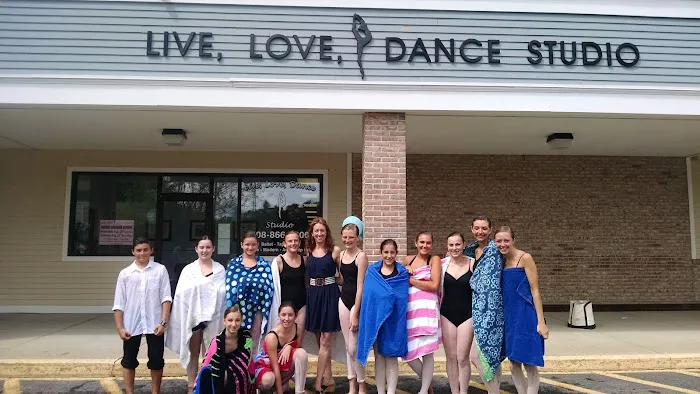 Live Love Dance Studio Picture 3