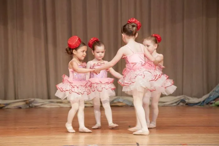 Live Love Dance Studio Picture 4