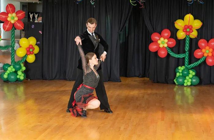 Chevy Chase Ballroom Dance Studio Picture 2