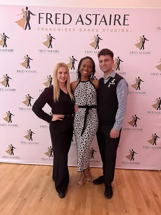Fred Astaire Dance Studios Picture 7