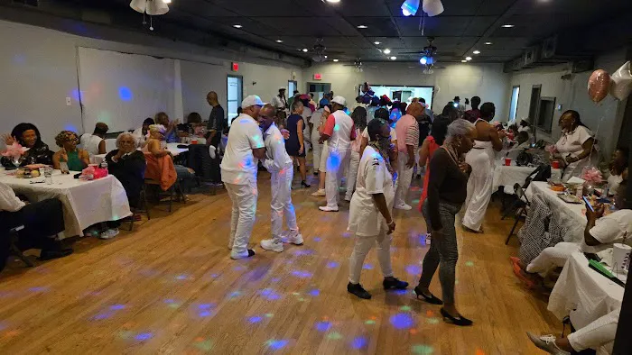 Silky Smooth Dance Studio Picture 5
