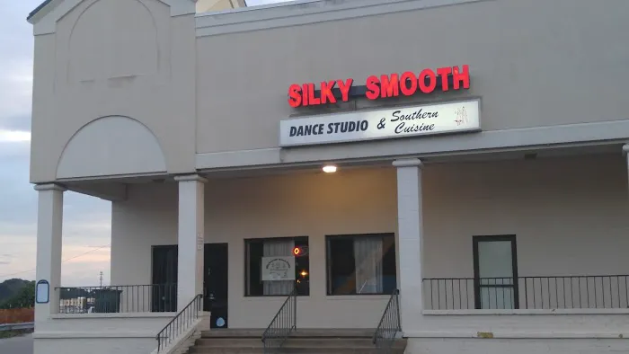 Silky Smooth Dance Studio Picture 4