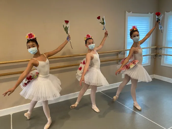 Ave Maria Academy of Ballet Picture 5