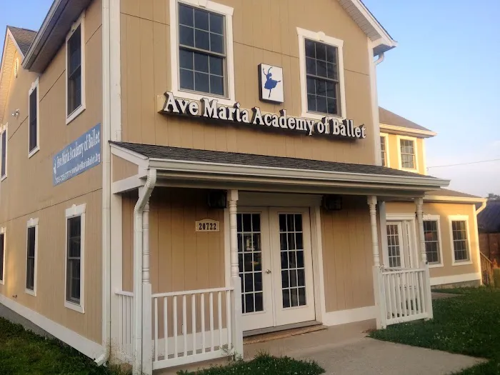 Ave Maria Academy of Ballet Picture 4