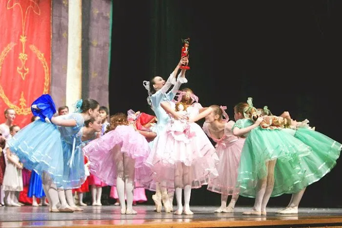 Ave Maria Academy of Ballet Picture 2