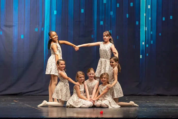 Dreams of Dance Picture 2