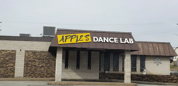 Apple's Dance Lab Picture 3