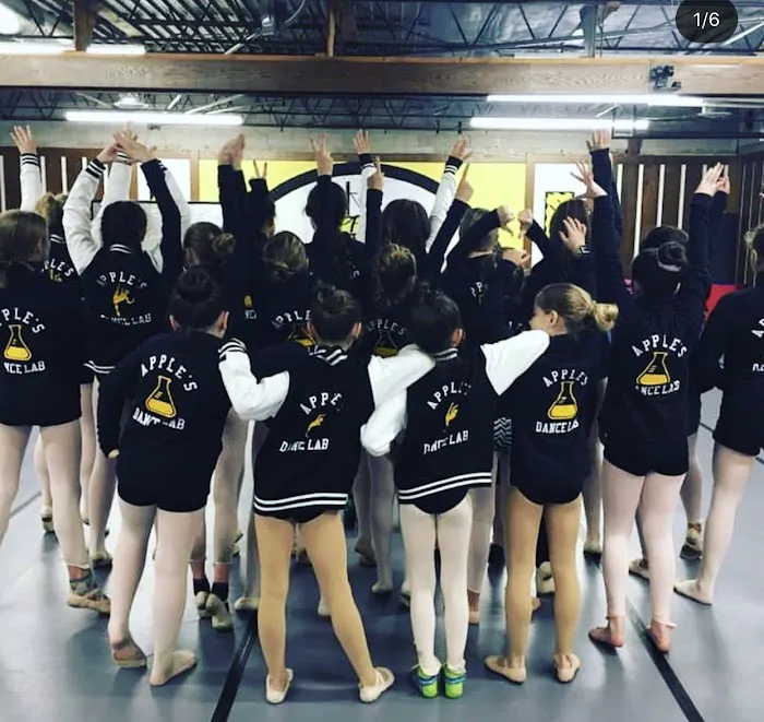 Apple's Dance Lab Picture 8