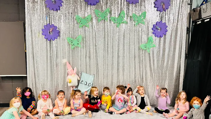 Lua Dance Club Studio Picture 3