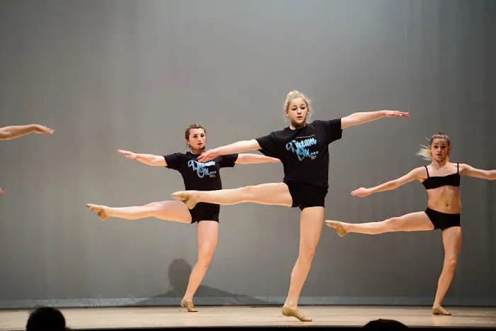 Studio 19 Dance Complex Picture 5