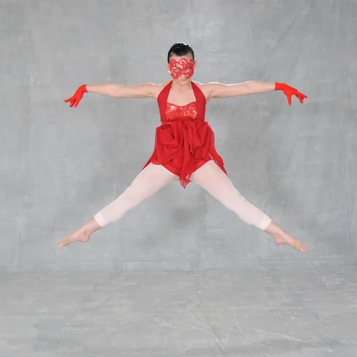 Studio Dance Conservatory Picture 3