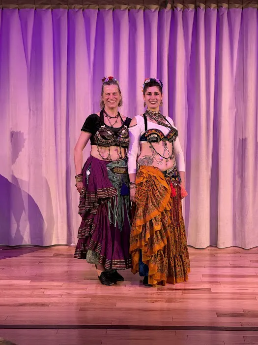 Stormbirds Belly Dance Picture 1