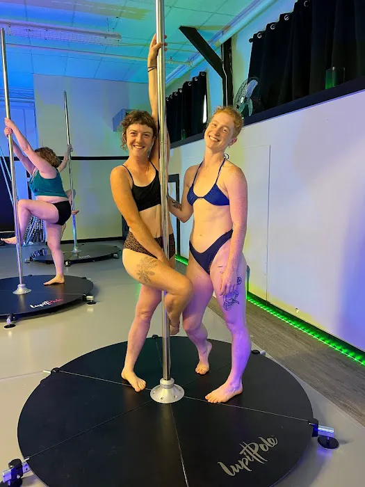 River's Way Movement Studio Picture 7