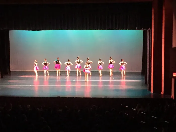 Dancers Workshop Inc Picture 2