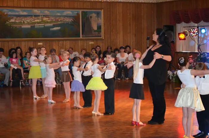 Framingham Dance Studio Picture 3