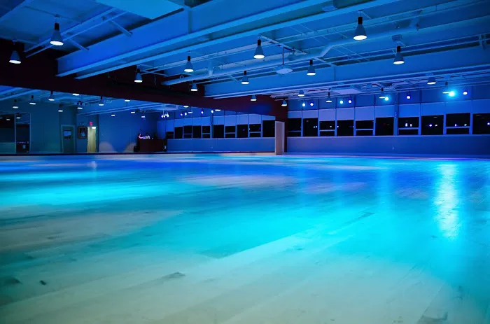 Todos Dance & Fitness Studio Picture 2