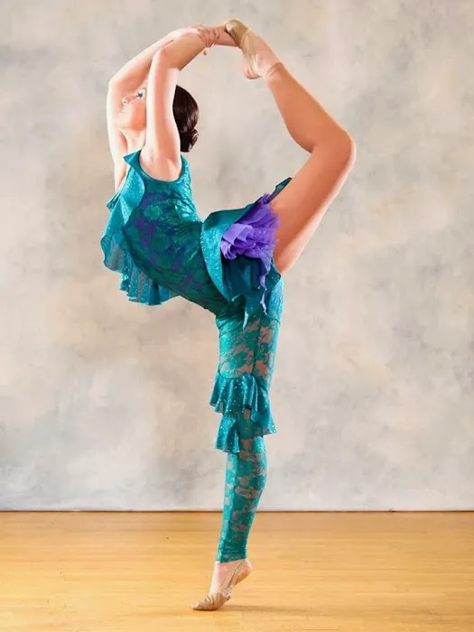 Voter's School of Dance Picture 4