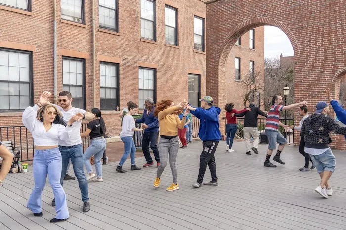 Salsa in Lowell Picture 4