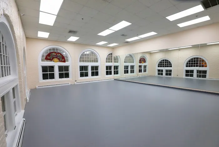 N&D BALLET CENTER Picture 3