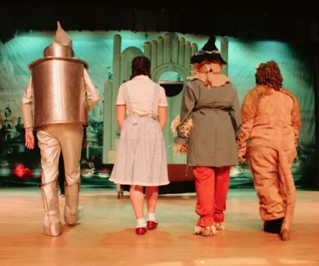 On Stage School of Performing Arts