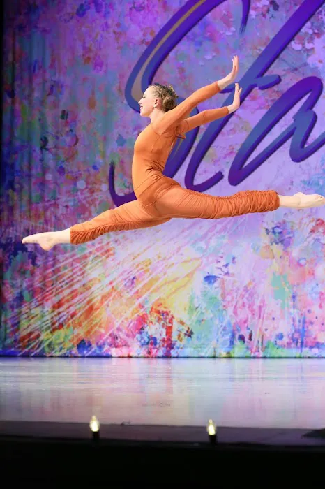 On Stage School of Performing Arts Picture 2