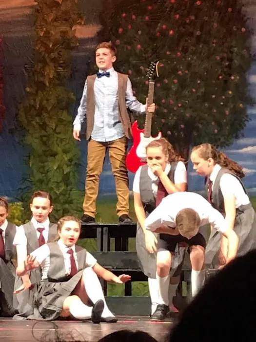 On Stage School of Performing Arts Picture 10