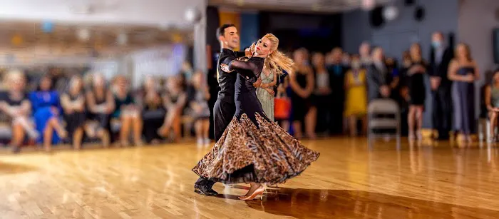 Elegant Dancing Picture 9
