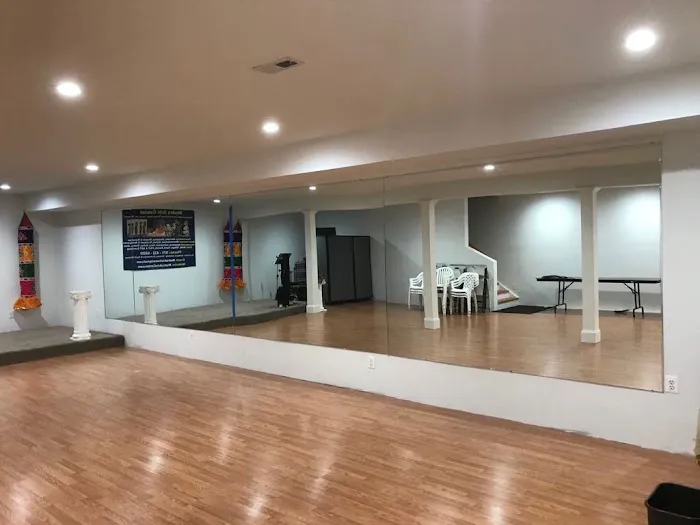 Mudra Arts Center Picture 7