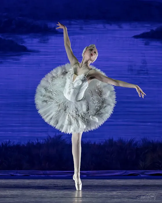 Ravel Dance Studio Picture 2