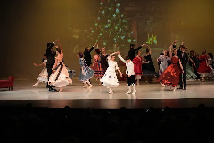 Skye Ballet Center, LLC Picture 8