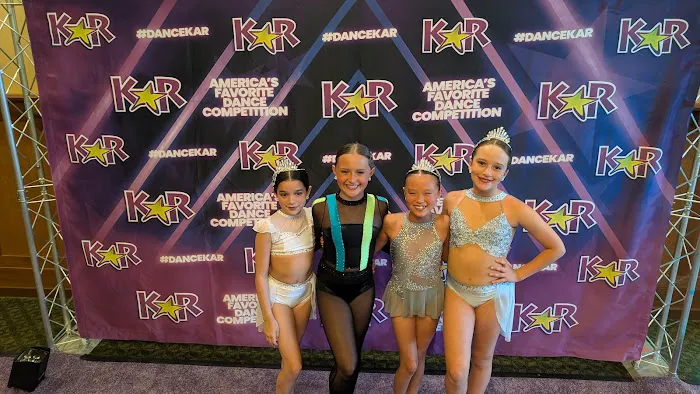 Lyrique Dance Picture 9