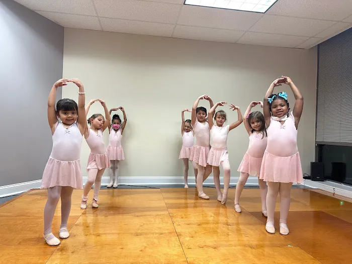 Showcase Dance Studio Picture 5