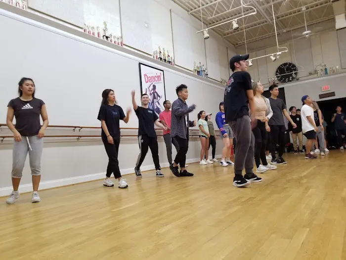 Stage Door Dance Studio Picture 10