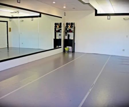 Mandi's Dance Studio