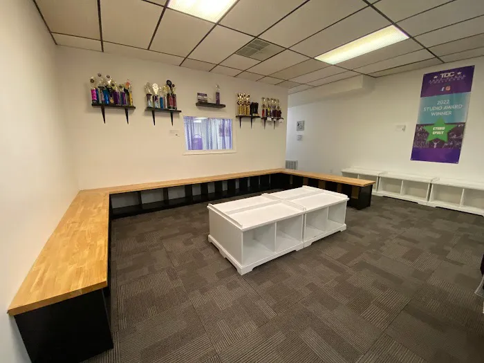 Mandi's Dance Studio Picture 2