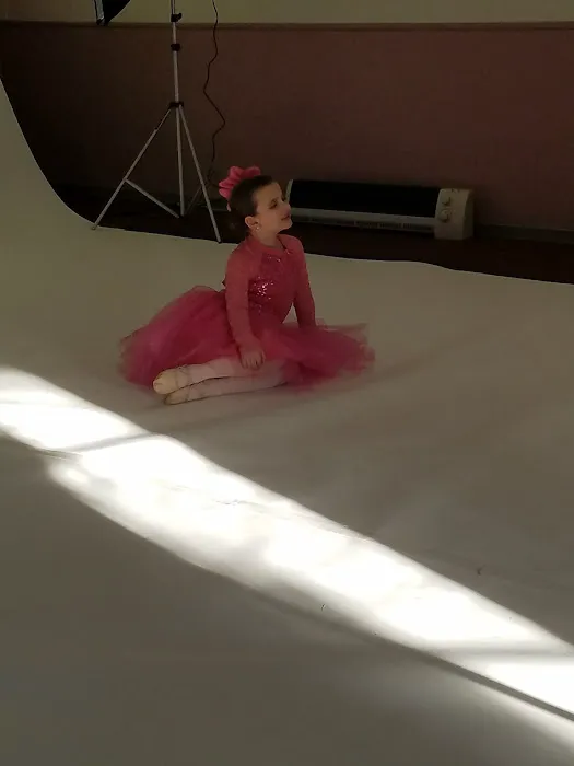 Dance Co-Performing Arts Picture 3