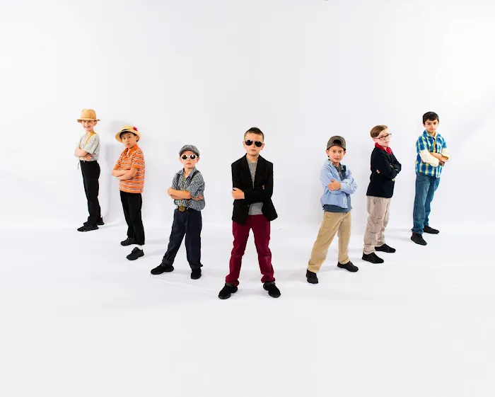 STUDIO V DANCE (formerly Tammy's School of Dance) Picture 1