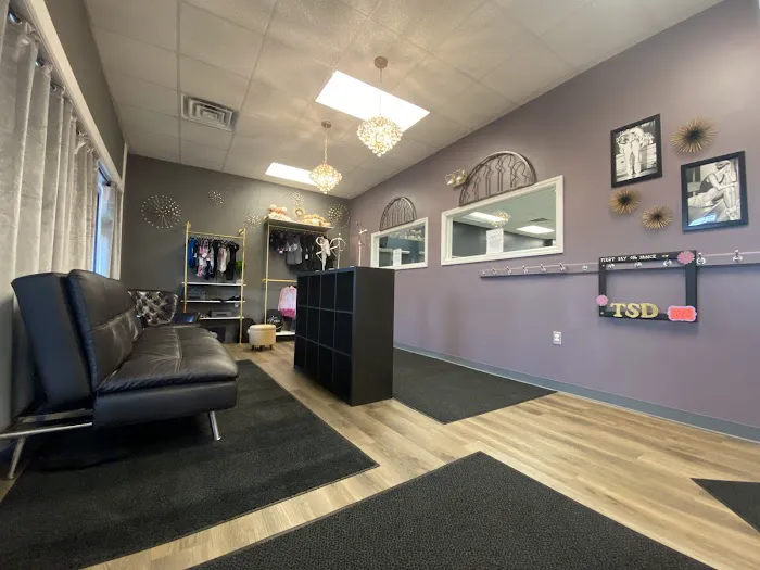 STUDIO V DANCE (formerly Tammy's School of Dance) Picture 5