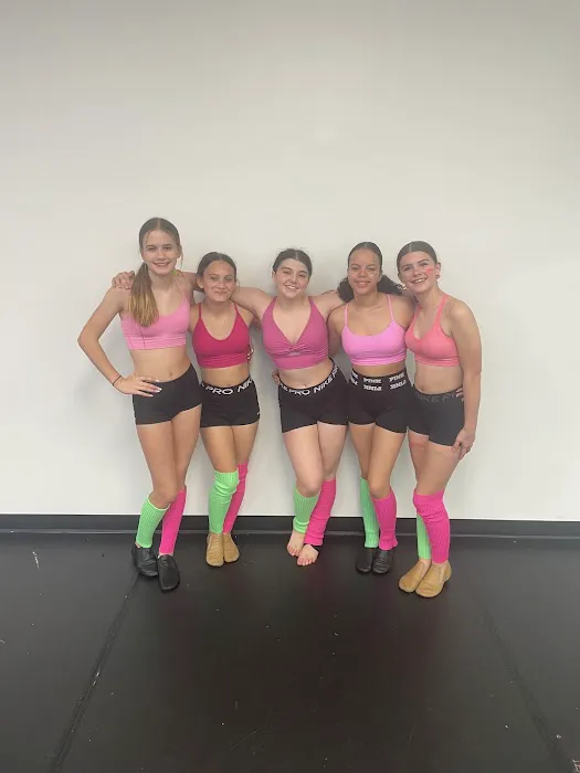 Center Stage Dance Academy Picture 4