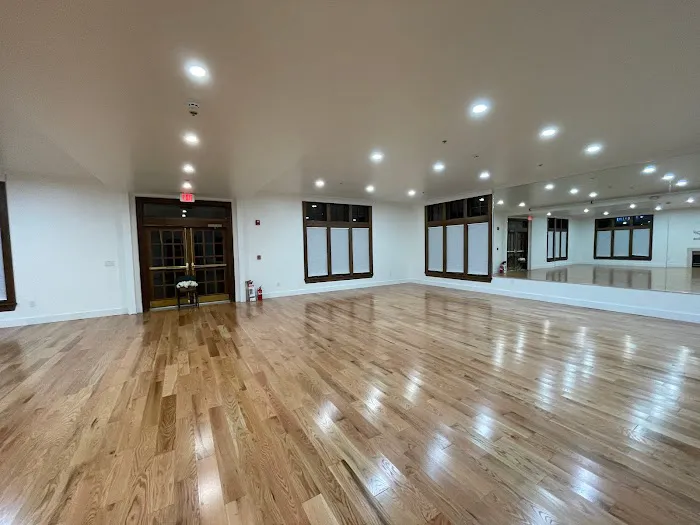 db studios of Burlington Picture 2