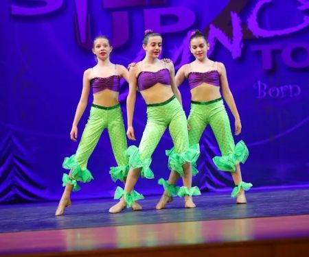 Studios Dance Academy