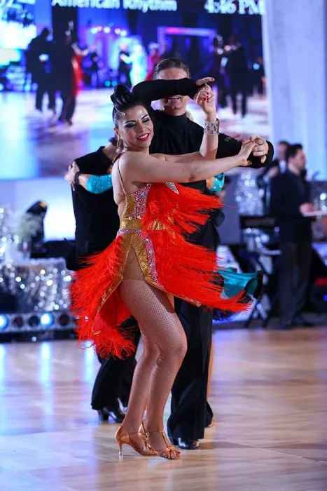 Dance Republic Picture 1