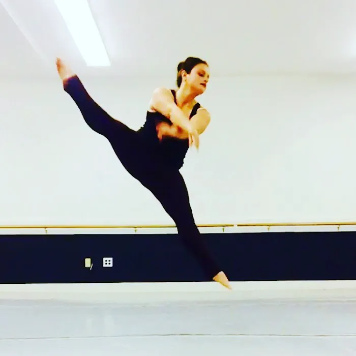 Izizwe Dance Studio Picture 6