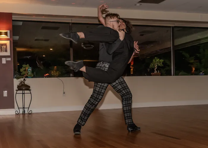 Ignis Arts Ballroom Studio Picture 6