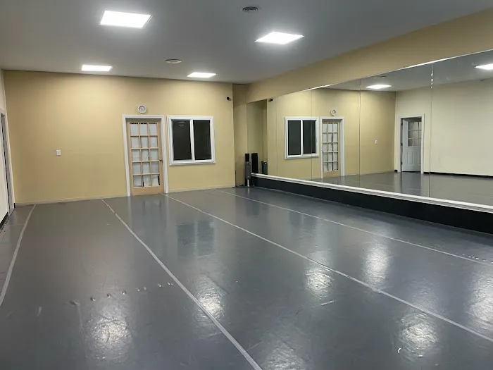 Academy of Creative Arts Picture 5