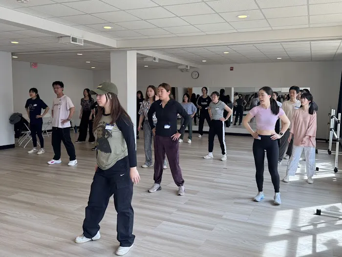 Bailemos Dance Studio- Waltham Picture 8