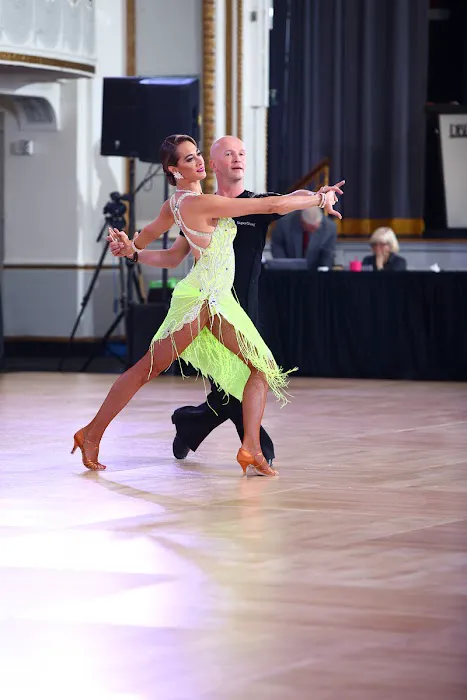 TK Dance at SuperShag West - Waltham Picture 7