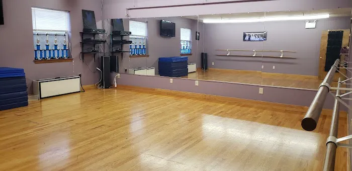 Step By Step Dance Studio Picture 1
